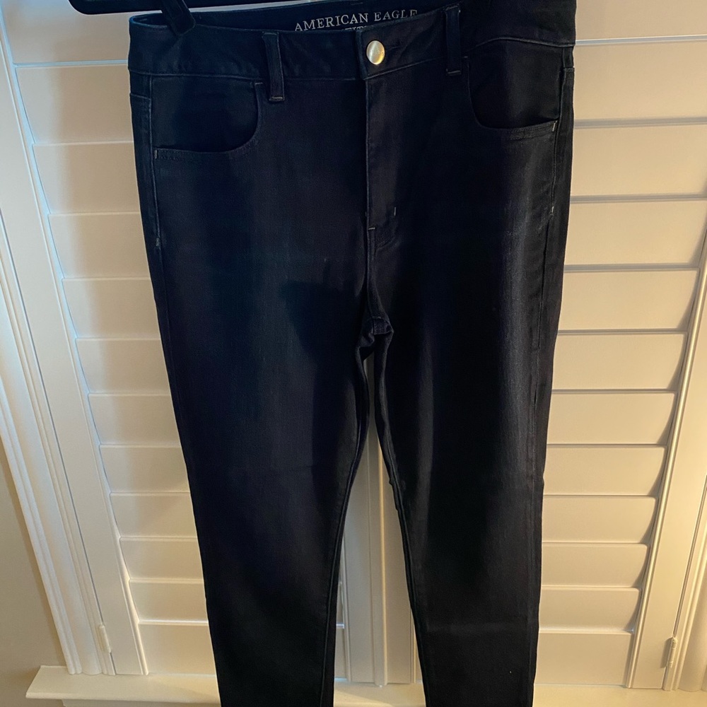 American Eagle High Rise Jeans
